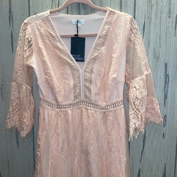 New PINUP FASHION Women’s Size Small Dress - Picture 4 of 7